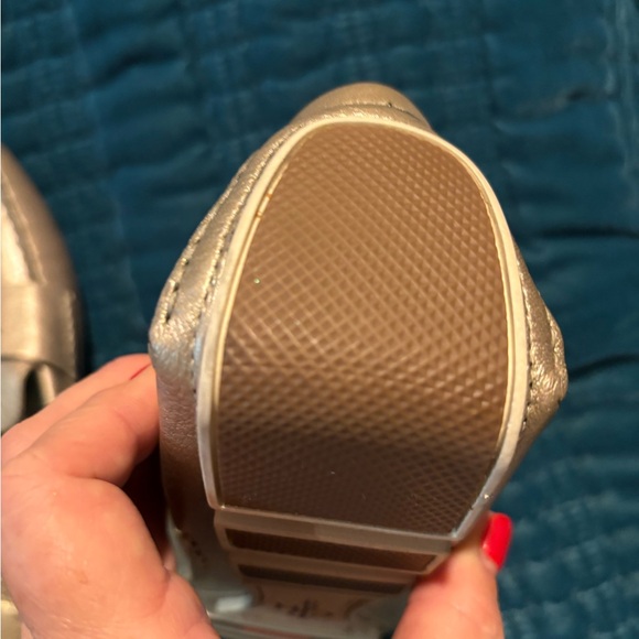 Cole Haan driver’s leather slip loafers. Very comfortable, cushioned on inside. - Picture 4 of 8